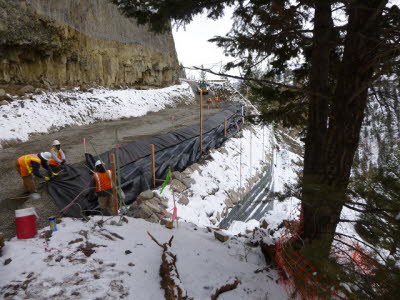 Overhanging cliff MSE wall 2012
